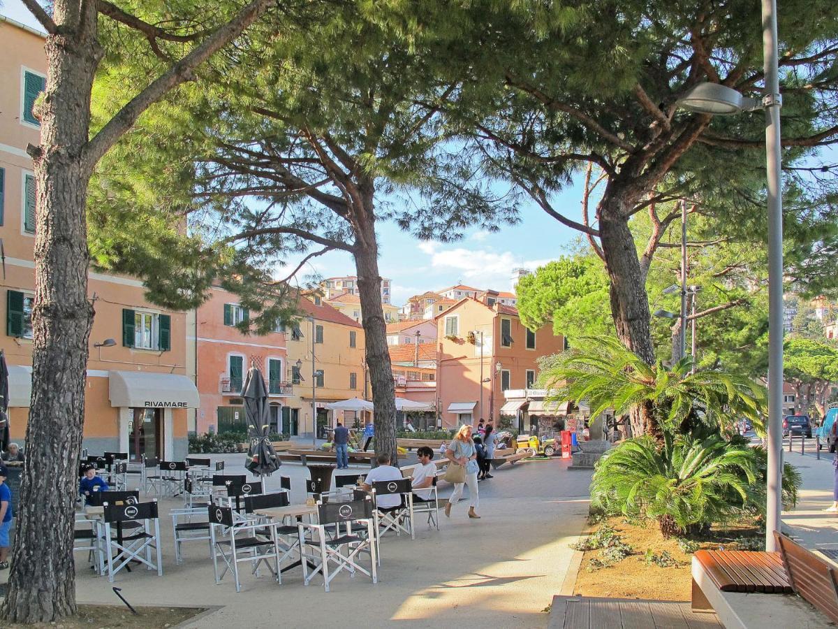Apartment Cala Azzurra - Imp312 By Interhome Imperia Extérieur photo
